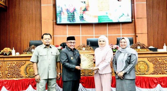 Pemkot Ajukan Tiga Rancangan Peraturan Daerah ke DPRD Kota Depok.