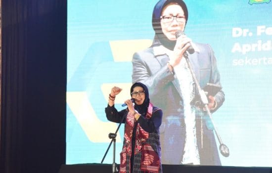 Sekretaris Daerah (Sekda) Kabupaten Sidoarjo, Fenny Apridawati, secara resmi membuka acara. (Istimewa)